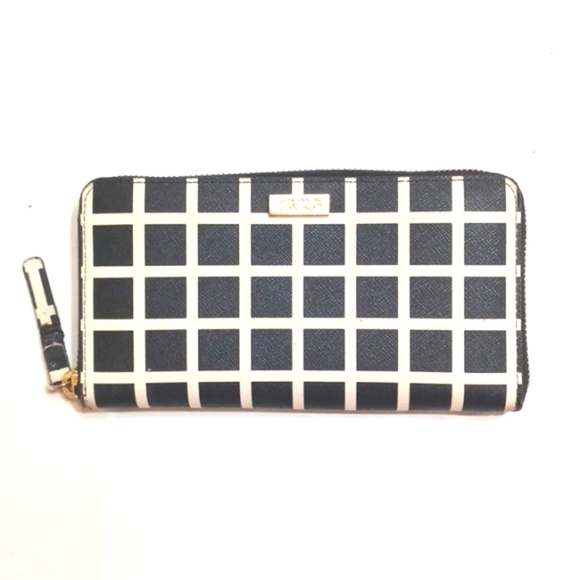 Kate Spade Wallet - Picture 1 of 11